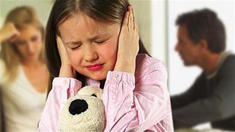 Διαφωνούμε στην ανατροφή των παιδιών μας. Πώς να βρούμε κοινό έδαφος;