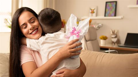 Πασχαλινές λαμπάδες και δωράκια για το παιδί σας – σύμφωνα με το ζώδιό του!