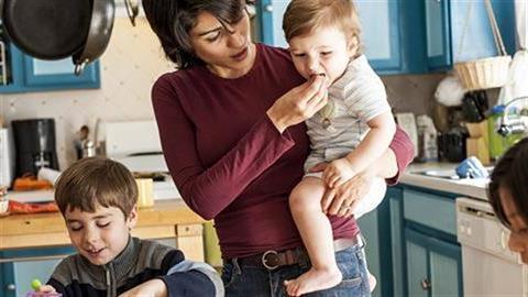 Τα ζευγάρια που δεν έχουν καμία βοήθεια από πουθενά να τα σέβεσαι