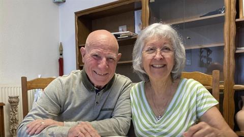 Ανδρόγυνο κατάφερε επιτέλους να αγοράσει το 1ο του σπίτι μετά τα… 80! 