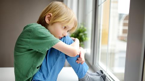 Το παιδί μου δυσκολεύεται να κάνει φίλους. Πώς μπορώ να το υποστηρίξω στην κοινωνικοποίησή του;