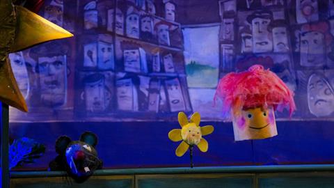 Κερδίστε διπλές προσκλήσεις για την παράσταση «Ντενεκεδούπολη ξανά! Το μεγάλο ταξίδι του Μελένιου» στις 21/9