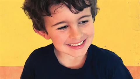 7χρονος επινόησε επιτραπέζιο με κάρτες και έγινε... εκατομμυριούχος!