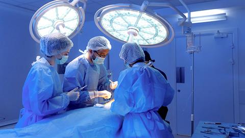 Σώθηκε 15χρονη με πνευμονική εμβολή - στέφθηκε με επιτυχία η θρομβεκτομή στο «Γ. Γεννηματάς»