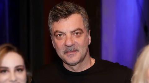 Στη ΜΕΘ ο Σ. Μαντζώρος: οι πιθανότητες να ξυπνήσει από το εγκεφαλικό είναι 50 - 50