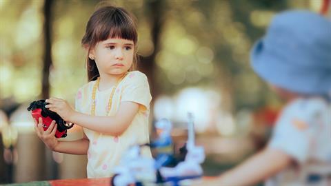 Πώς να μεγαλώσεις ένα παιδί που δεν θα γίνει αχάριστο