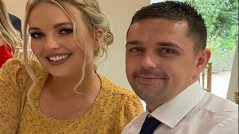 Αυτοκτόνησε γιατί συνέλαβαν από λάθος τον σύντροφό της - μετά πέθανε κι εκείνος γιατί δεν άντεξε τον θάνατό της