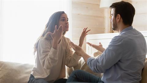 6 φράσεις που λένε οι άνθρωποι που δεν μπορούν να δεχτούν ότι κάνουν λάθος