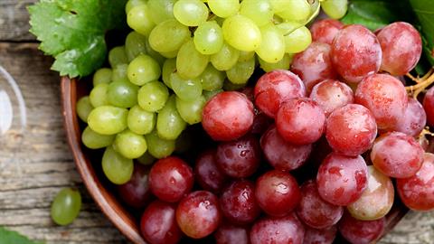 Η εποχή του σταφυλιού: 4 τρόποι να το φάτε, για να μην το βαρεθείτε ποτέ