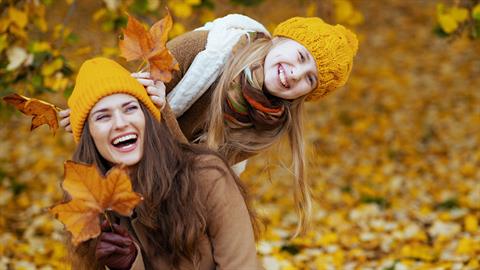 Οκτώβριος 2025: αστρολογικές προβλέψεις για μαμάδες και παιδάκια