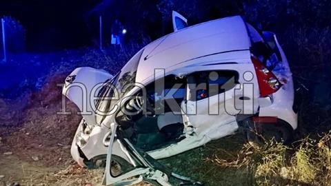 Μάχη για τη ζωή του δίνει 13χρονος που τραυματίστηκε σε τροχαίο με τη μαμά του