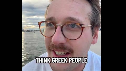 «Οι Έλληνες είναι οι καλύτεροι άνθρωποι που έχω γνωρίσει»: τα συγκινητικά λόγια ενός τουρίστα