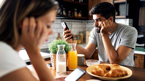 Γάμος και καθημερινότητα: πώς να μη χαθείτε μέσα στα πρέπει και τις υποχρεώσεις