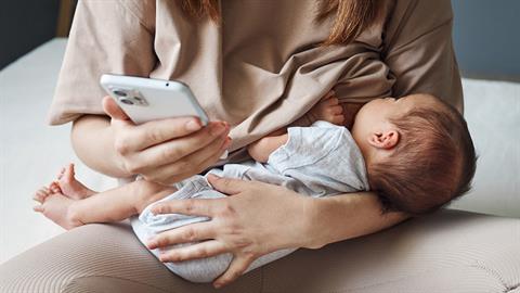 «Είμαι μια μαμά που ζητάει βοήθεια από το Chat Gpt για το μεγάλωμα των παιδιών της»