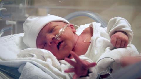 Πάτρα: βρέφος 5 μηνών νοσηλεύεται με μηνιγγίτιδα στη ΜΕΘ