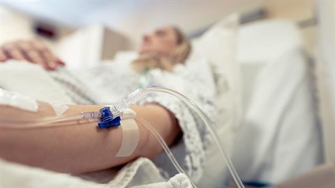 Κρήτη: αγωνία για 2 αδελφές με μηνιγγίτιδα - νοσηλεύονται στη ΜΕΘ