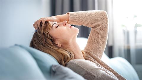 5 όρια που πρέπει να μάθεις να βάζεις για να μη σε ξεζουμίζουν συναισθηματικά οι άλλοι