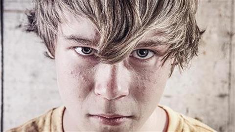 Ο 11χρονος γιος μας αντιδρά πολύ άσχημα αν δεν κάνει αυτό που θέλει