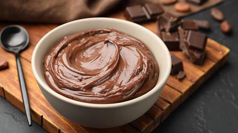Κρέμα σοκολάτας με φυστικοβούτυρο: όταν η νηστεία γίνεται απόλαυση!