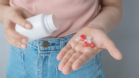 Κύπρος: μαμά προσπάθησε να δηλητηριάσει τον 7χρονο γιο της με ηρεμιστικά!