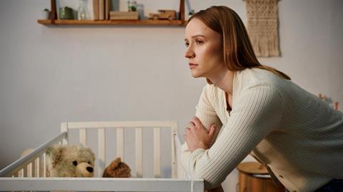 «Το σόι του άντρα μου δεν με συμπαθεί κι αυτό με πληγώνει βαθιά…»