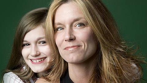 Κόρη στην εφηβεία: 10 συζητήσεις που πρέπει να κάνετε