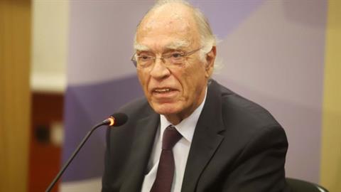 Πέθανε ο Βασίλης Λεβέντης σε ηλικία 75 ετών