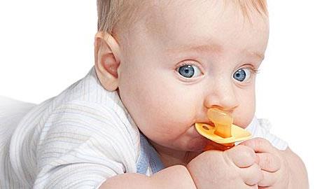 Έξυπνοι τρόποι για να απαλλαχθείτε από την πιπίλα