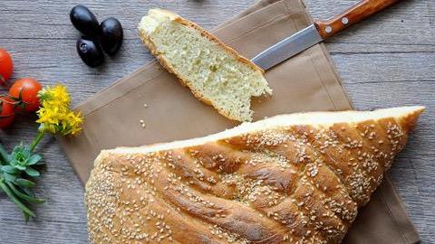 Το τραπέζι της Καθαράς Δευτέρας: Τι να επιλέξετε και τι να αποφύγετε