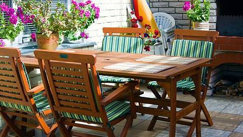 Διακόσμηση βεράντας: Υπέροχες ιδέες και οικονομικά έπιπλα