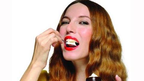 Public: Η Δήμητρα Γουλά παρουσιάζει πώς να φτιάξετε δικά σας καλλυντικά