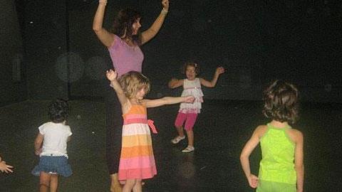 Κερδίστε θέσεις στο εργαστήρι δημιουργικής κίνησης για παιδιά του Ακαδήμεια