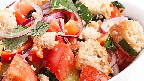 5 δροσερές σαλάτες για το καλοκαίρι