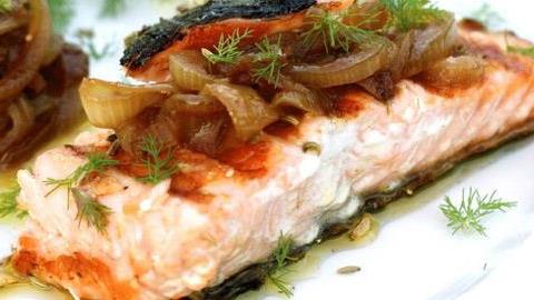 Συνταγές με σολομό: 5 υγιεινά και νόστιμα πιάτα