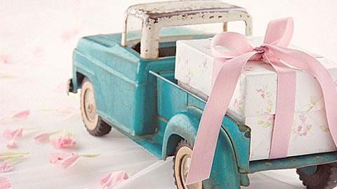 Δώρα γάμου: 9 ιδέες για κάθε budget