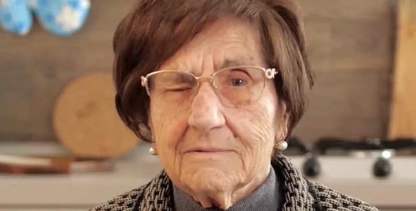Κορονοϊός: μαθήματα επιβίωσης από την πιο τέλεια γιαγιά του κόσμου!